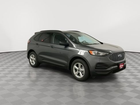 New 2024 Ford Edge SE image 29