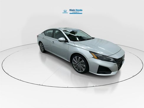 Used 2023 Nissan Altima 2.5 SL FWD image 4