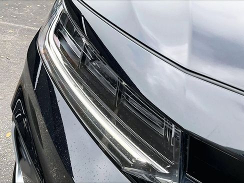 New 2026 Volkswagen Jetta SE image 13