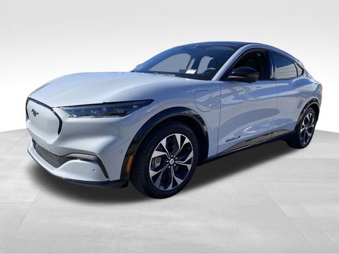 Used 2023 Ford Mustang Mach-E Premium image 5