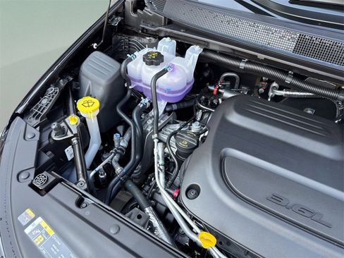 New 2026 Chrysler Pacifica Limited image 46