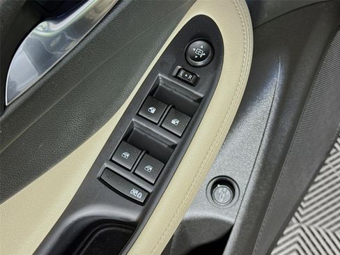 Used 2020 Buick Envision Preferred FWD image 18
