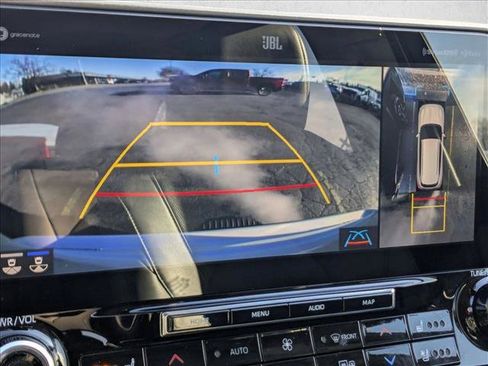 Used 2021 Toyota Highlander Limited image 15