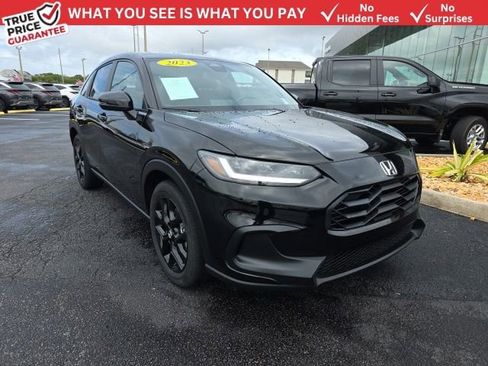 Used 2023 Honda HR-V Sport image 1