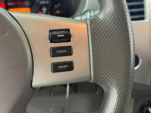 Used 2016 Nissan Frontier SV AWD/4WD image 17