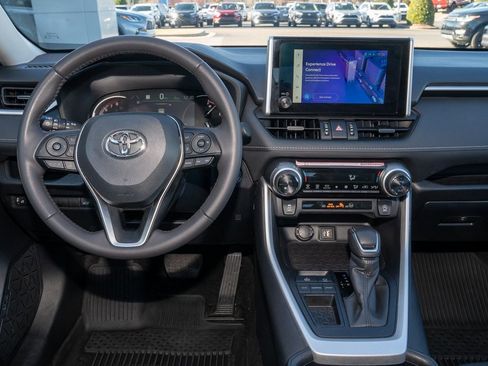 Certified 2025 Toyota RAV4 XLE Premium image 7