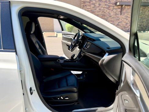 Used 2021 Cadillac XT5 Sportv AWD/4WD image 9