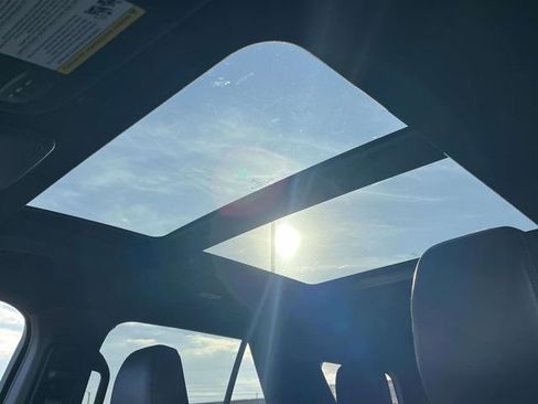 Used 2025 Ford Explorer ST w/ Sun And Sound Package image 14