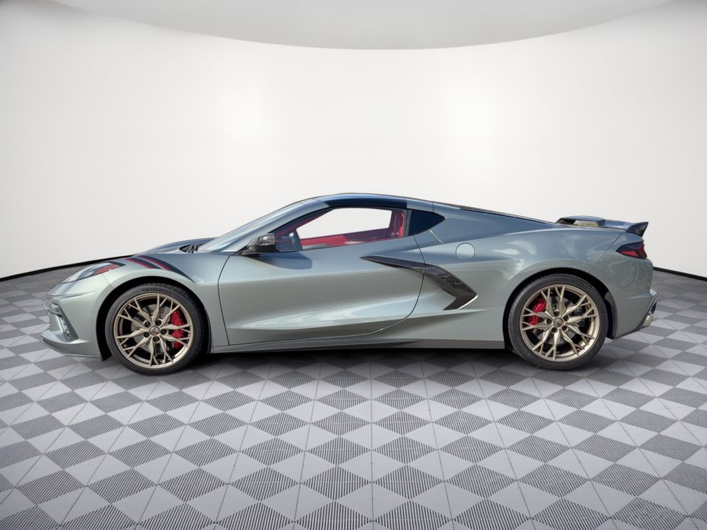 Used 2023 Chevrolet Corvette Stingray Premium Cpe w/ Z51 Performance Package RWD image 2