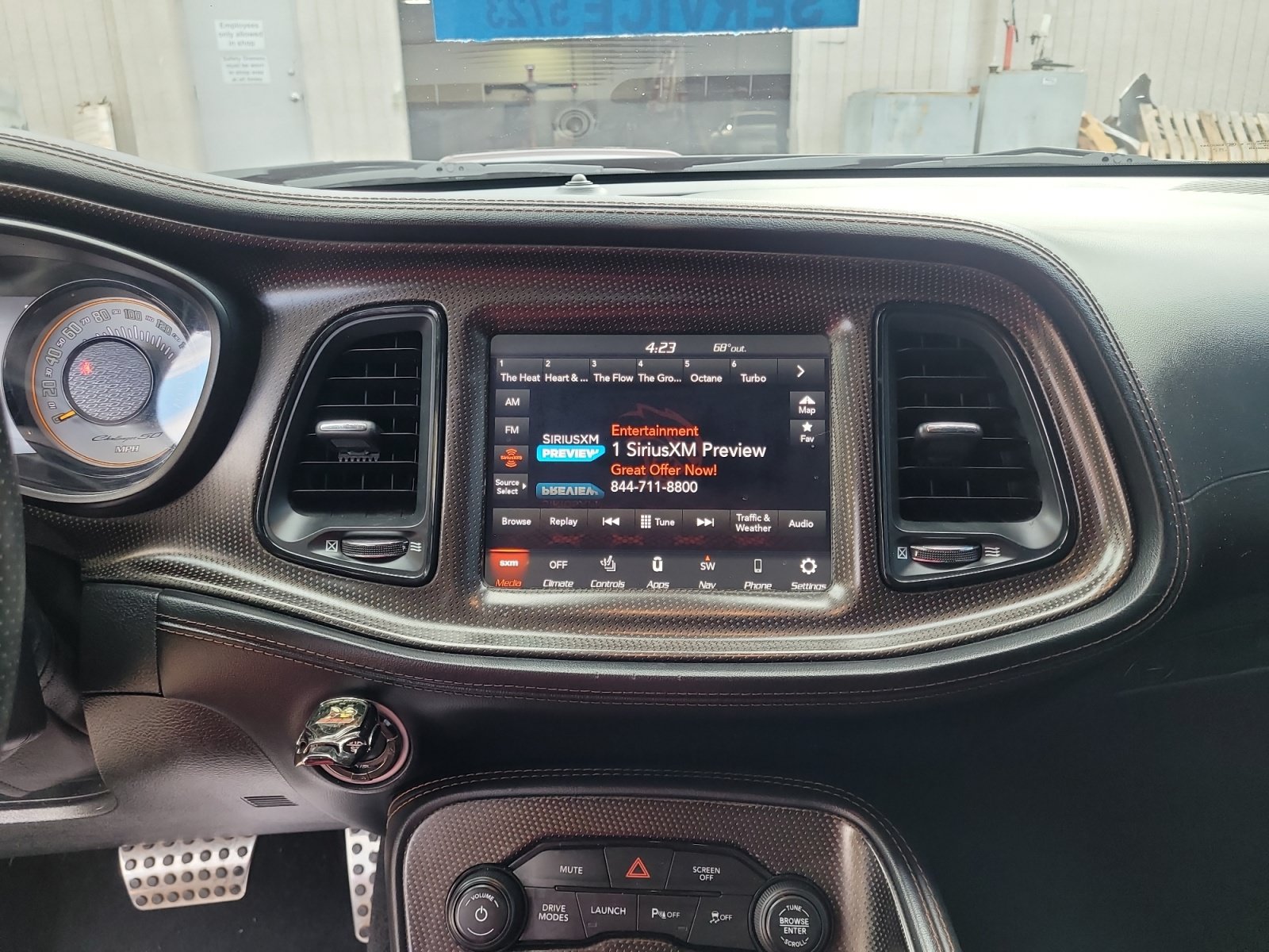 Used 2020 Dodge Challenger R/T Scat Pack RWD image 12