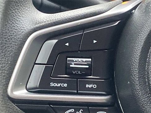 Used 2019 Subaru Impreza 2.0i w/ Eyesight image 18