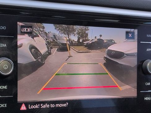 Used 2021 Volkswagen Atlas SEL Premium image 21