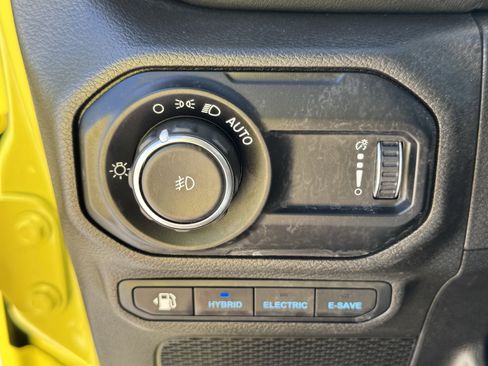 Used 2023 Jeep Wrangler Unlimited Rubicon 4xe w/ Steel Bumper Group AWD/4WD image 26