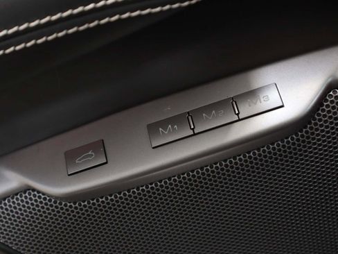 Certified 2020 Ferrari Portofino image 25