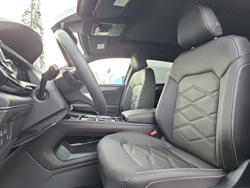 New 2026 Volkswagen Atlas Cross Sport SE AWD/4WD image 13