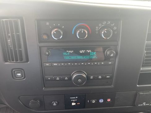 Used 2025 Chevrolet Express 2500 w/ Driver Convenience Package RWD image 20