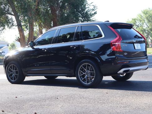 Used 2020 Volvo XC90 T5 Momentum AWD/4WD image 7