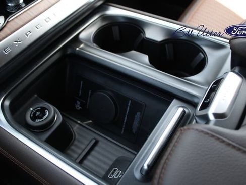 New 2027 Ford Expedition King Ranch AWD/4WD image 14