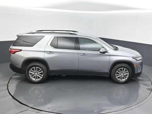 Used 2023 Chevrolet Traverse LT AWD/4WD image 14