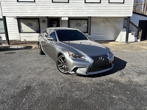 Used 2015 Lexus IS 250 image 2