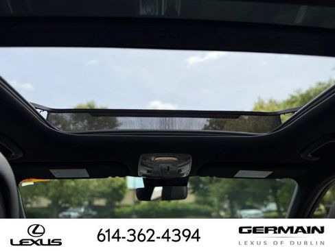 Used 2022 Genesis GV70 3.5T Sport AWD/4WD image 15