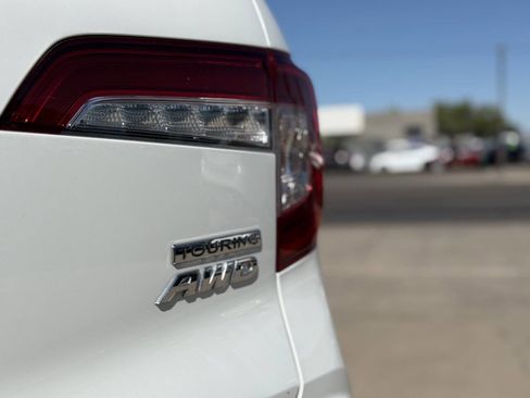 Used 2020 Honda Pilot Touring image 9