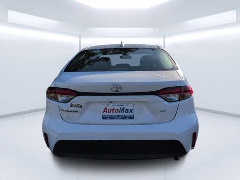 Used 2024 Toyota Corolla LE FWD image 4