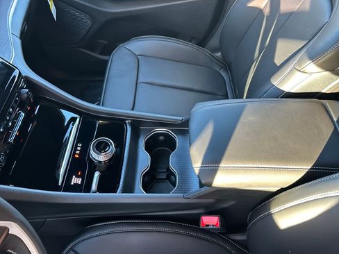 New 2025 Jeep Grand Cherokee L Limited w/ Luxury Tech Group II image 19