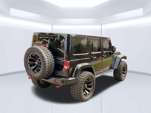 Used 2014 Jeep Wrangler Unlimited Rubicon AWD/4WD image 5