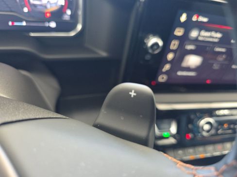 Used 2025 GMC Sierra 1500 AT4 w/ AT4 Premium Package image 49