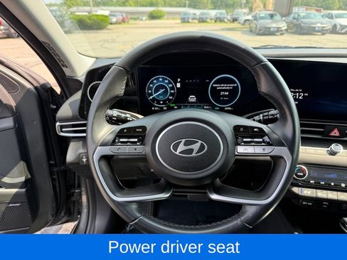 Used 2024 Hyundai Elantra Limited FWD image 12