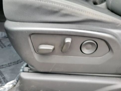 Used 2021 Chevrolet Tahoe 4WD image 16