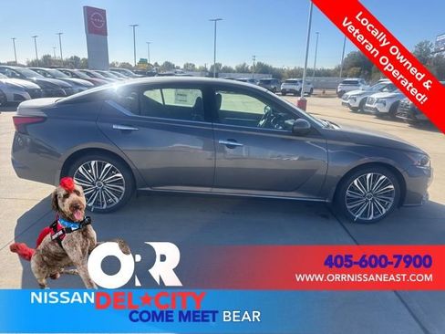 New 2025 Nissan Altima 2.5 SL image 6