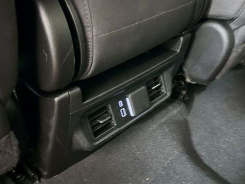 Used 2024 GMC Sierra 2500 SLE w/ SLE Value Package; image 26