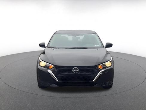 Used 2025 Nissan Sentra S image 4