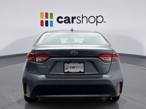 Used 2022 Toyota Corolla LE image 4