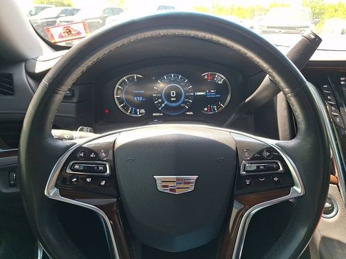 Used 2019 Cadillac Escalade Premium Luxury AWD/4WD image 20