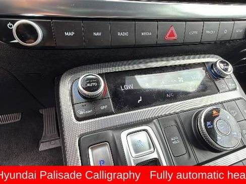 Used 2024 Hyundai Palisade Calligraphy AWD/4WD image 14