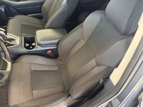 Used 2024 Subaru Outback Premium image 8