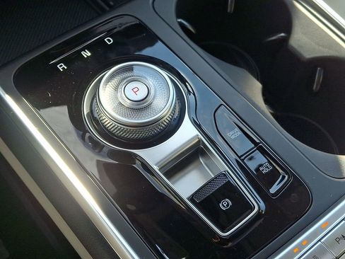 New 2026 Kia Carnival SX Prestige image 13