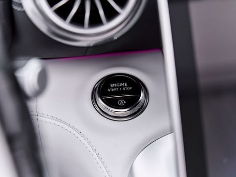 Used 2026 Mercedes-Benz Maybach SL 680 image 75
