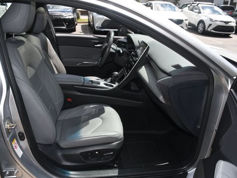 Used 2019 Toyota Avalon Limited w/ Advanced Safety Package FWD image 22