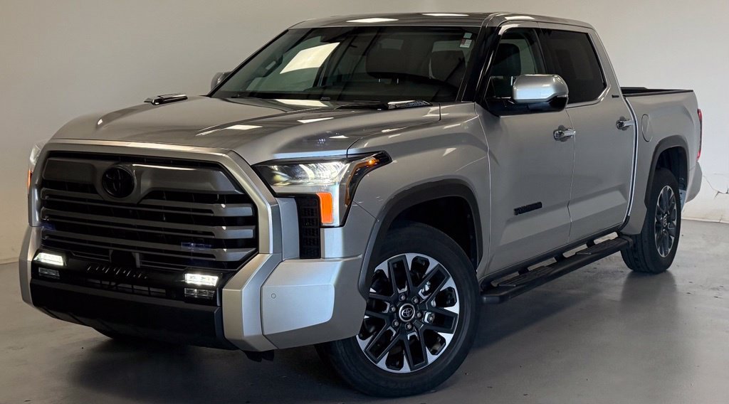 Used 2023 Toyota Tundra Limited w/ Power Package RWD image 1
