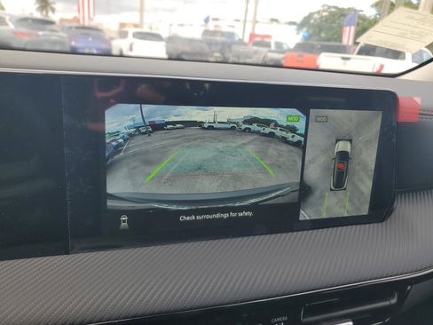 New 2026 Nissan Kicks SR image 18