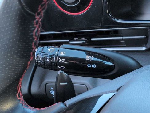 Certified 2022 Hyundai Elantra N Line image 28