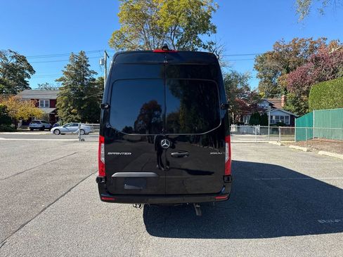 Used 2021 Mercedes-Benz Sprinter 3500 image 6