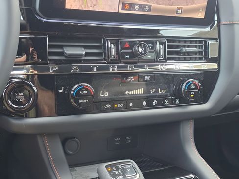 New 2026 Nissan Pathfinder Rock Creek AWD/4WD image 29