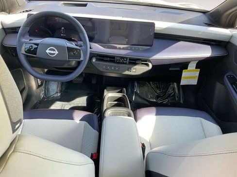 New 2026 Nissan Leaf Platinum+ image 31