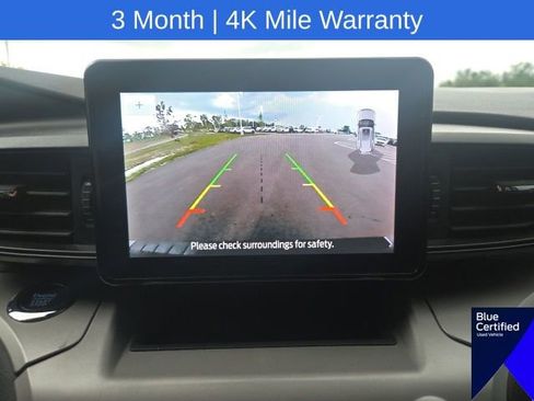 Used 2023 Ford Explorer XLT AWD/4WD image 33