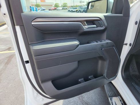 Used 2023 Chevrolet Silverado 1500 LT image 21